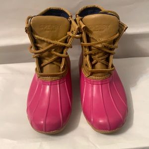 Sperry Hot Pink and Tan Saltwater Duck Boots Girls Sz 12
